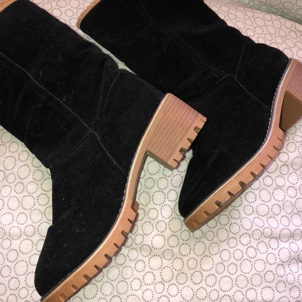 Cute boots - Picture 5 of 6